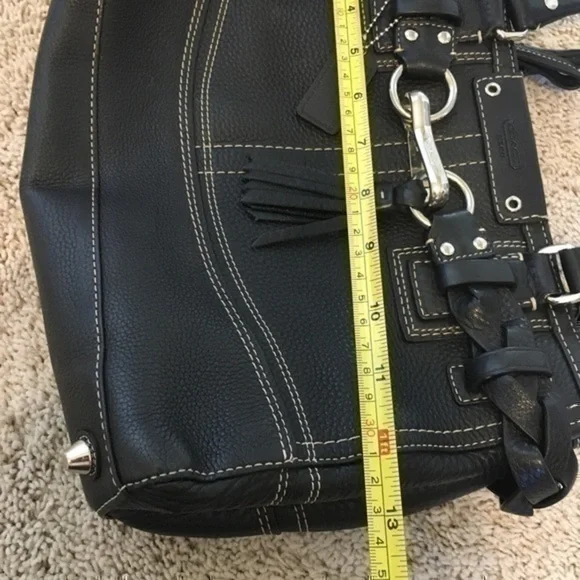 Coach black pebbled leather purse - Picture 13 of 16